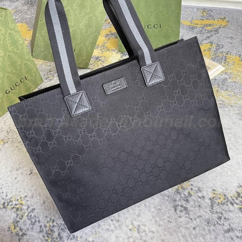 Gucci Handbags 324